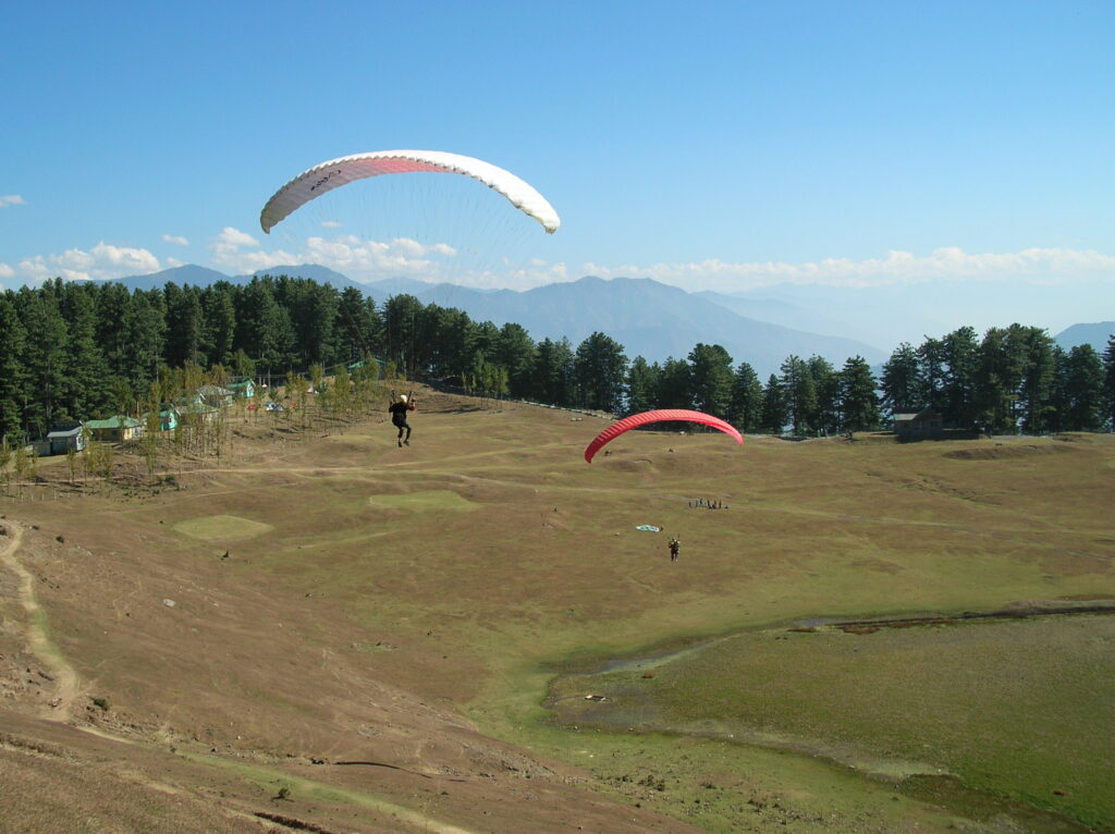 paragliding at sanasar